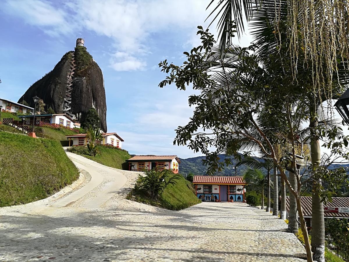 Hotel Zocalo Campestre Guatapé Exterior foto